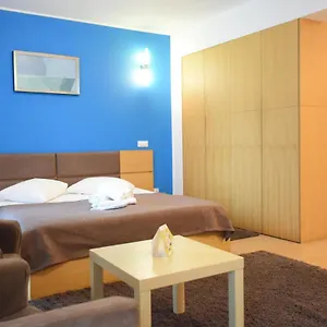 Decebal Apartahotel